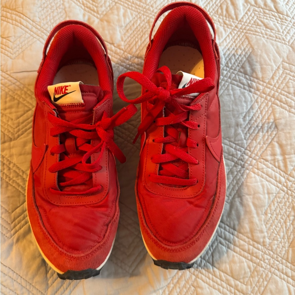 Red 1972 waffle Nike Debut